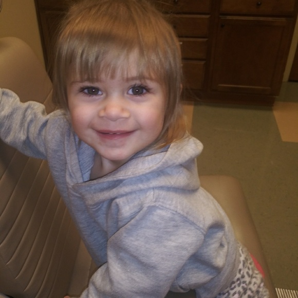 Meet your Posher, Sabrina - Picture 5 of 8